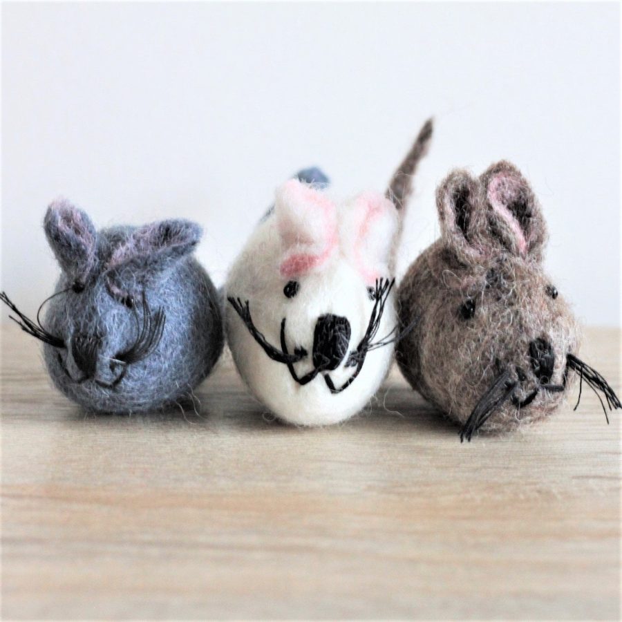 Natural Wool Hand-felted Toy "Mice" - Queenie's Pawprints